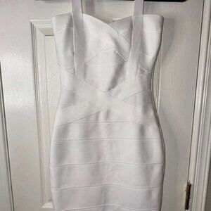 Chic White Sculpting Bodycon Dress – Elegant Stretch Fabric